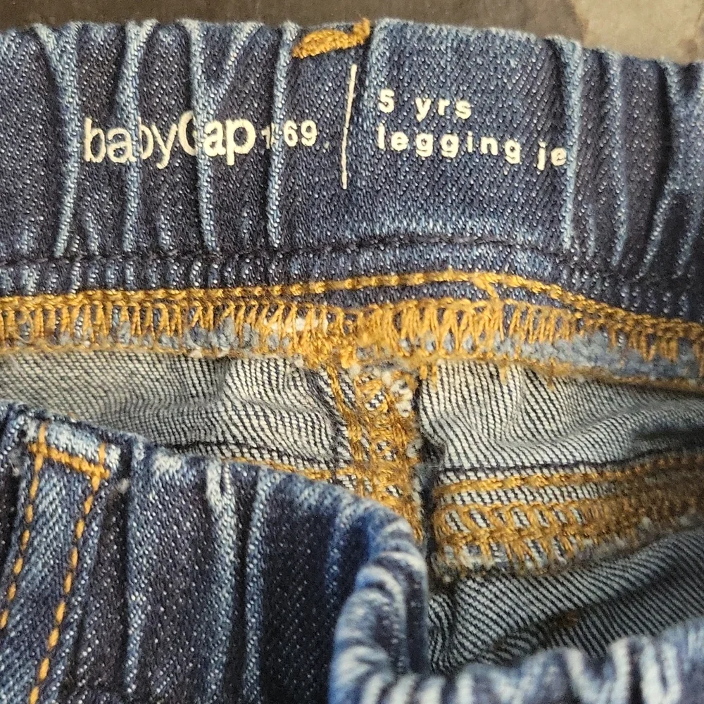 BABY GAP 1969  Distressed Patch Legging Jean